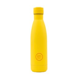 Unikátní nerezová třívrstvá termoláhev Cool Bottles Vivid Yellow se sametově hebkým povrchem a víčkem stejné barvy.